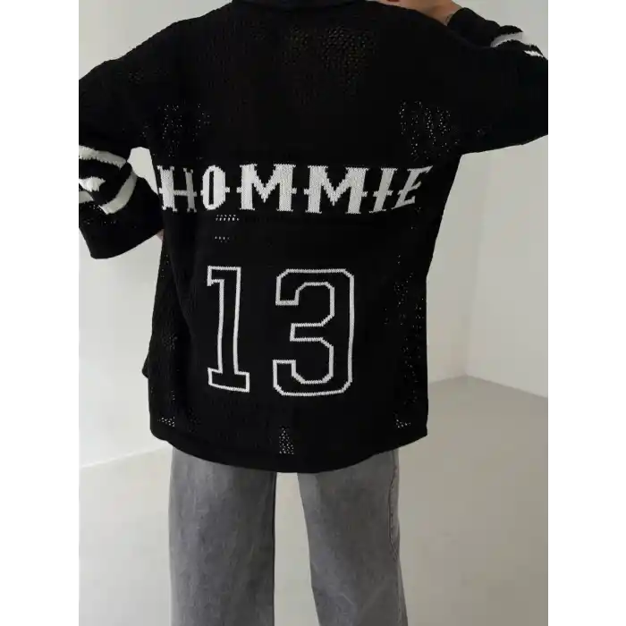 Büyük düğmeli salaş triko hırka siyahbeyaz