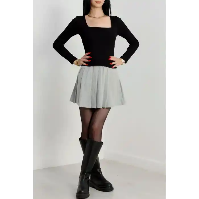 Çerçeve yaka kaşkorse bluz siyah