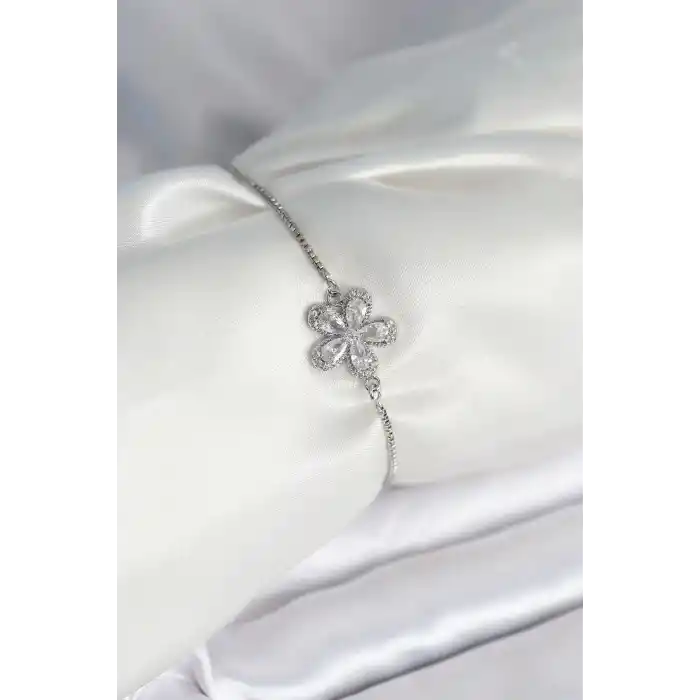 Çiçek Model Asansörlü Gümüş Renk Kadın Bileklik