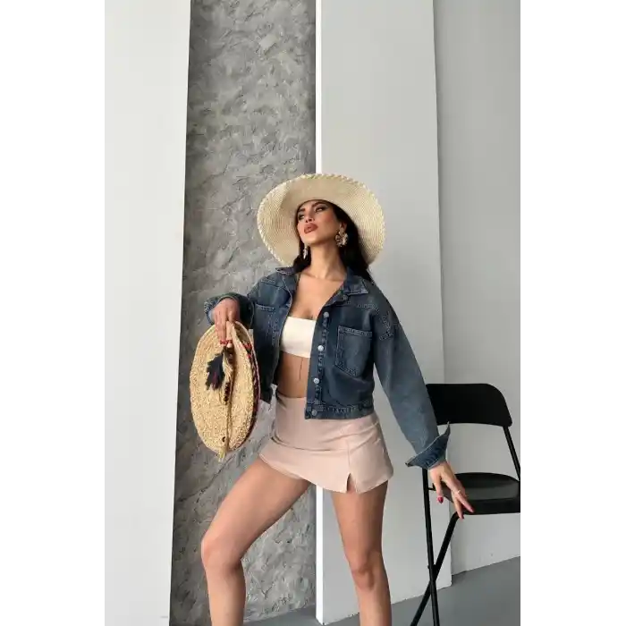 Çift cepli kol katlamalı kar yıkama crop kot ceket kahve tint d2000