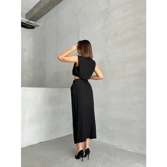 Çilek takım etek yelek