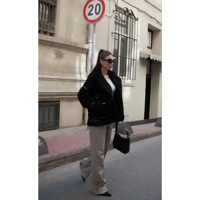 Cıt Cıt Detaylı Peluş Mont Ceket - Siyah