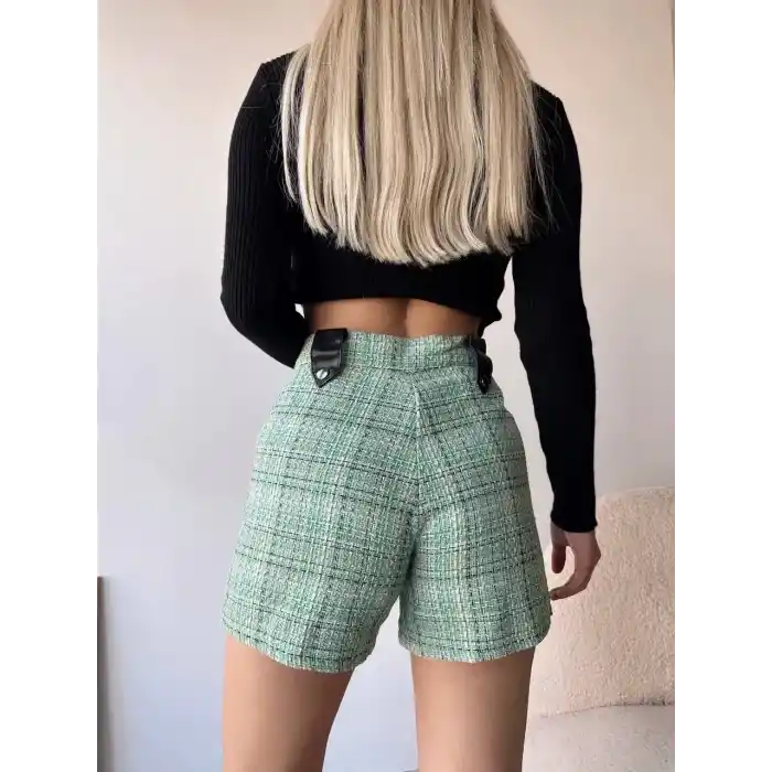 Çıtçıtlı siyah köprü tüvit şort yeşil