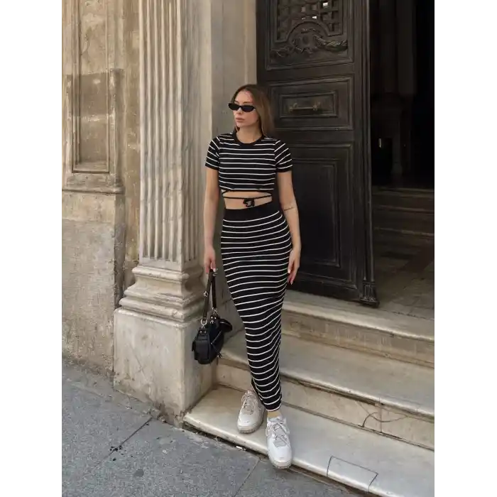 Çizgili etekli takım siyah s3609