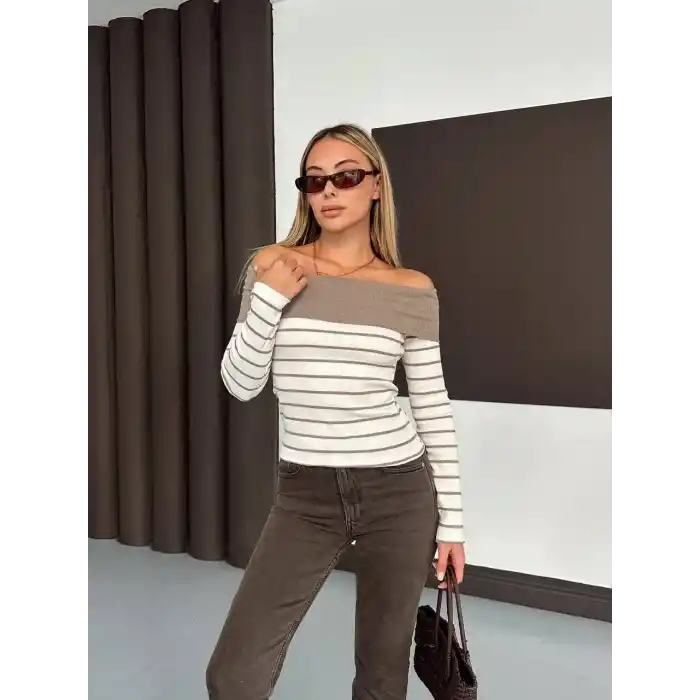 Çizgili madonna yaka kaşkorse bluz bej a844