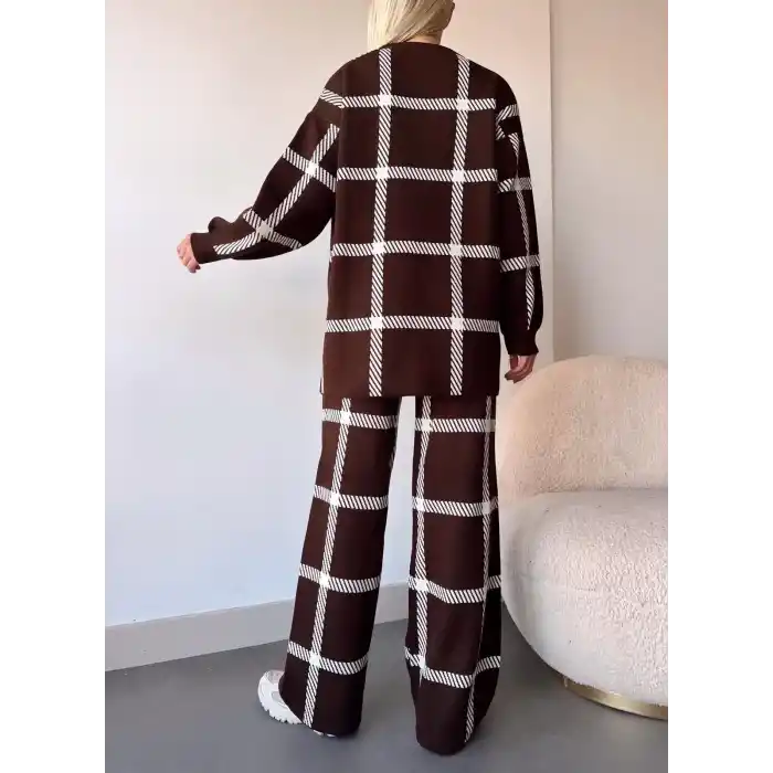 Ekoseli triko takım kahvebeyaz