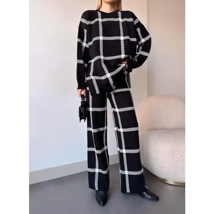 Ekoseli triko takım siyahbeyaz