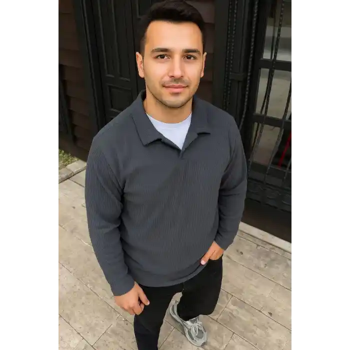 Erkek Fitilli Polar Sweatshirt – Düğmesiz Polo Yaka, Oversize Rahat Kalıp, Kalın Polar Kumaş, Kışlık ve Baharlık Şık Günlük Üst - Füme