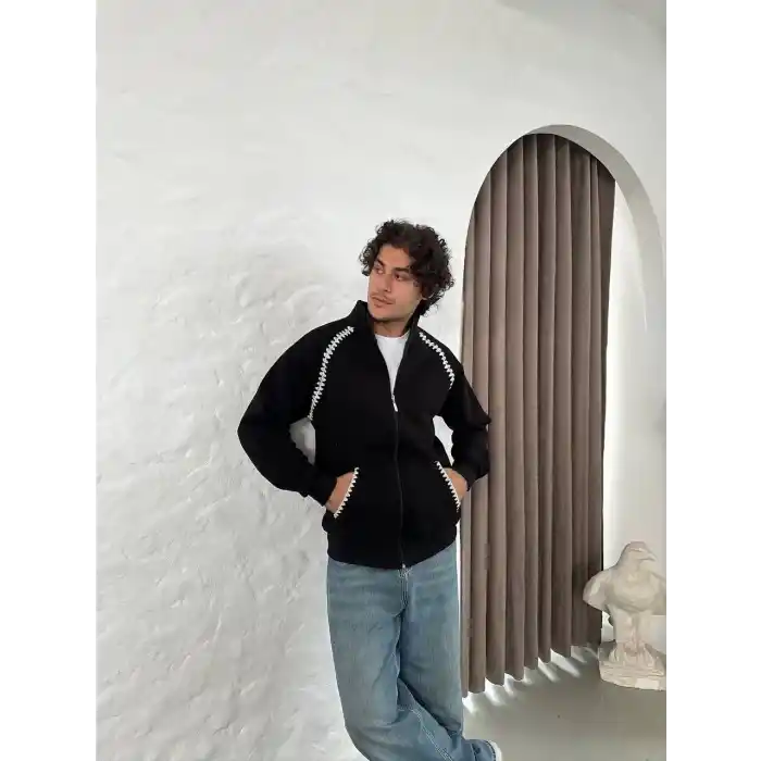 Erkek Oversize Dik Yaka Fermuarlı Sweatshirt - Zincir Nakışli Kanguru Cepli - Siyah