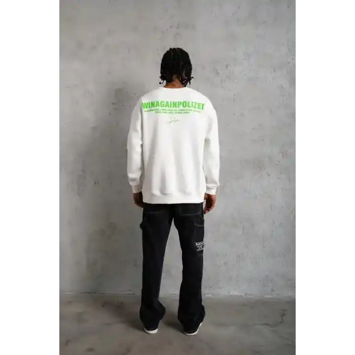 Erkek Oversize Sweatshirt – Beyaz Renk | Ön ve Sırt Baskılı, Üç İplik İçi Pamuklu Kumaş, Rahat Kalıp, Ribanalı Kışlık Sweat | Winagain Polizei Serisi - Beyaz