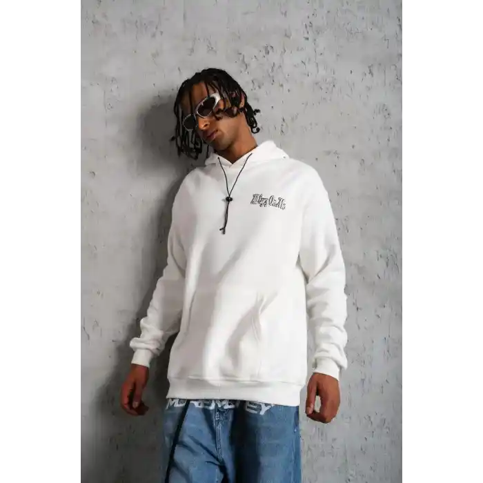 Erkek Oversize Üç İplik Kapüşonlu Sweat – Kol ve Etek Ribana Detaylı, Ön ve Sırt Baskılı, Kanguru Cepli Rahat Kalıp Model - Beyaz