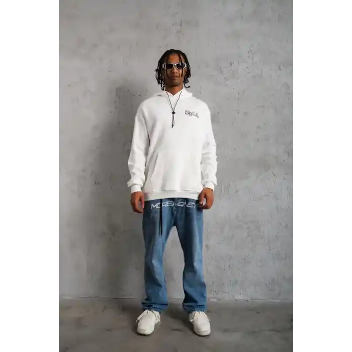 Erkek Oversize Üç İplik Kapüşonlu Sweat – Kol ve Etek Ribana Detaylı, Ön ve Sırt Baskılı, Kanguru Cepli Rahat Kalıp Model - Beyaz
