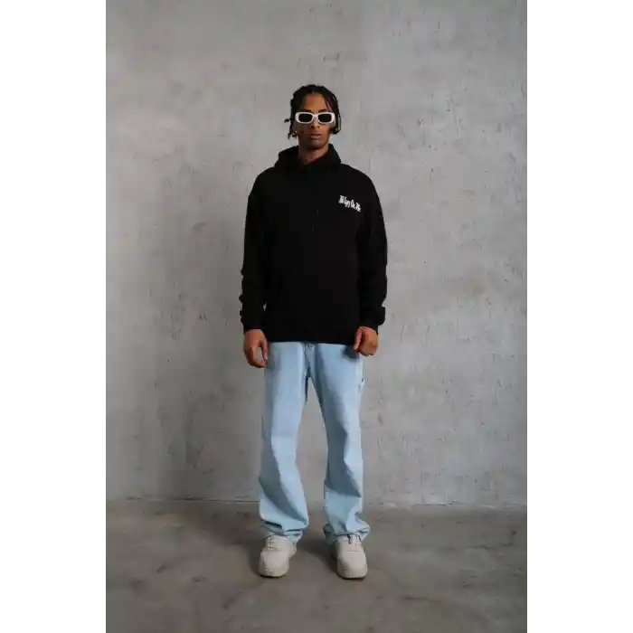 Erkek Oversize Üç İplik Kapüşonlu Sweat – Siyah Kol ve Etek Ribana Detaylı, Ön ve Sırt Baskılı, Kanguru Cepli Rahat Kalıp Model
