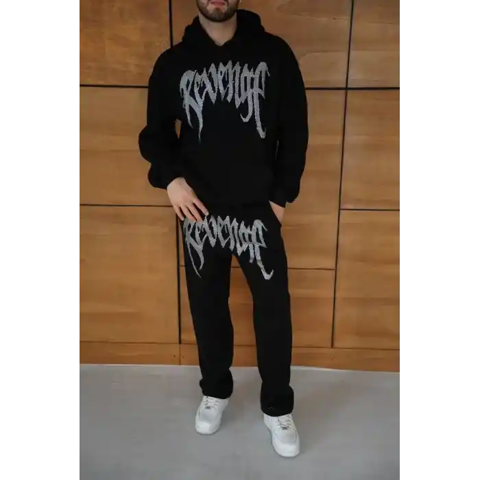 Erkek Premium Taş Baskılı Eşofman Takım Revenge Model (Siyah) Kapüşonlu Üst + Taşlı Baskılı Alt Modern Streetwear Tarzı Oversize Rahat Kalıp 3 iplik Pamuklu - Siyah