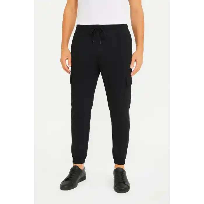 Erkek Siyah Jogger Eşofman Altı Rahat Kalıp, Kargo Cepli, Lastikli Paça, Günlük Spor Pantolon - Siyah