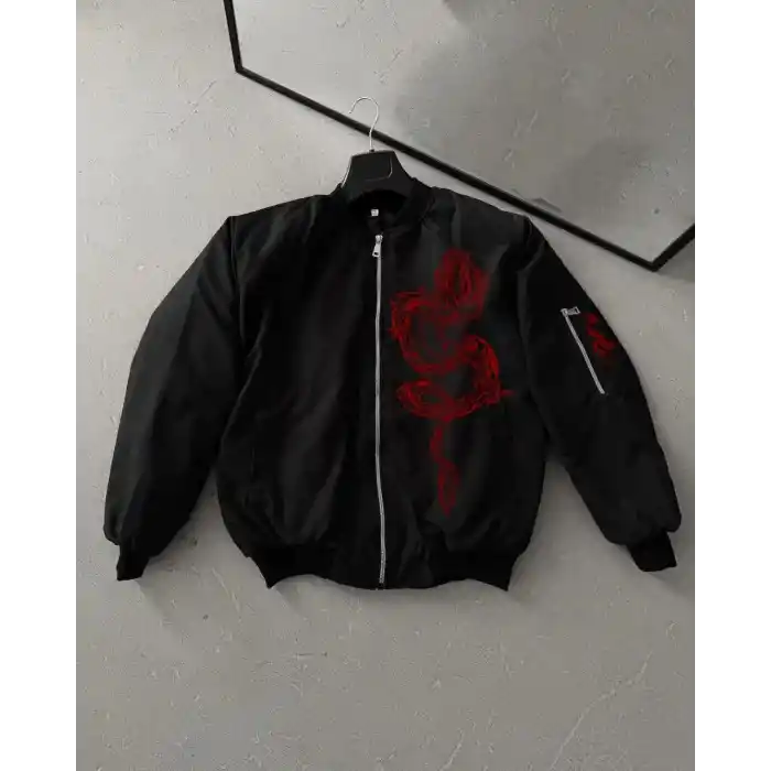 Erkek Unisex Siyah Bomber Mont – Kırmızı Ejderha Desenli, Fermuarlı Cepli, Kapitone Astarlı Günlük ve Sokak Modası Ceket - Siyah