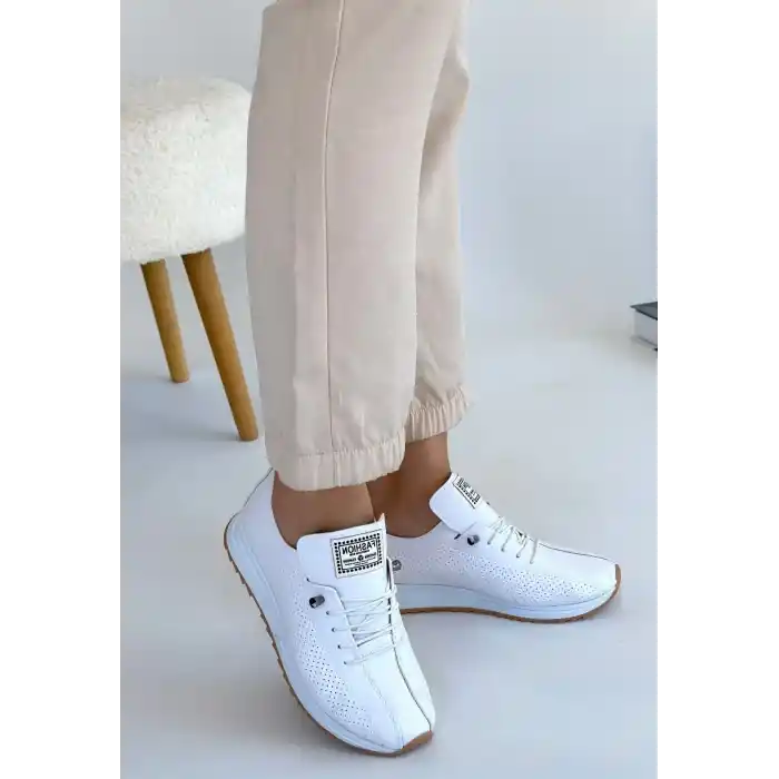 Fiert Beyaz Cilt Bağcıklı Spor Ayakkabı