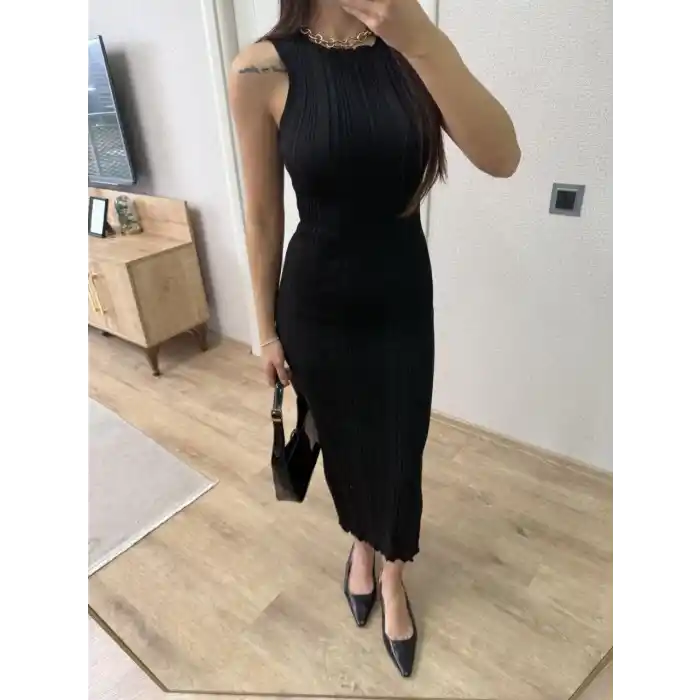 Fitilli Triko Elbise Kolsuz Sırtı Kapalı Maxi Uzun Boy - Siyah