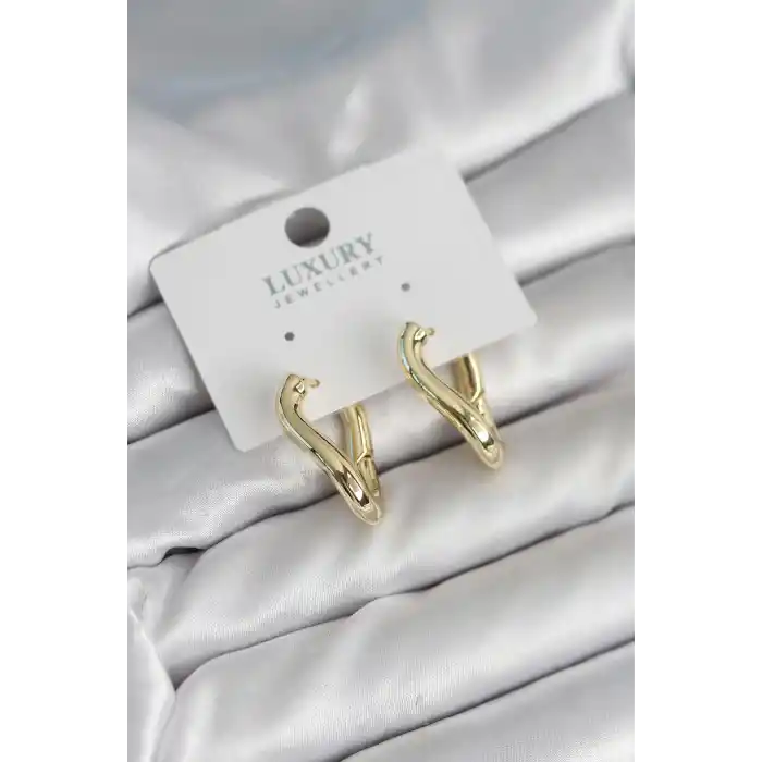 Gold Renk Eğik Halka Model Pirinç Kadın Küpe