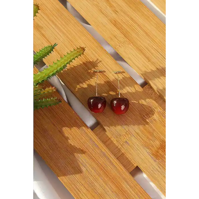 Gold Renk Kiraz Model Kadın Küpe