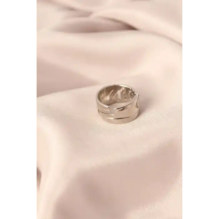 Gümüş Renk Metal Taşlı Model Ayarlanabilir Kadın Yüzük