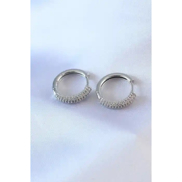 Gümüş Renk Zirkon Taşlı Halka Model Pirinç Kadın Küpe