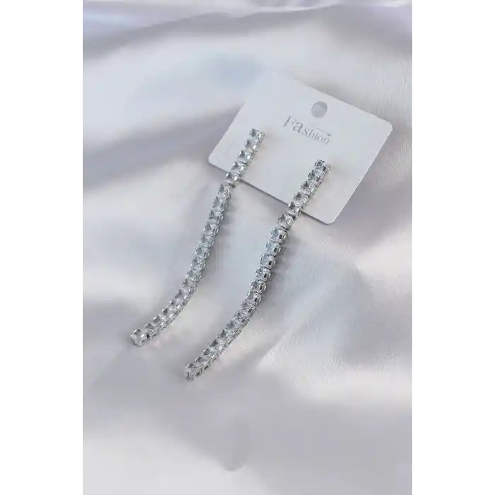 Gümüş Renk Zirkon Taşlı Kadın Küpe