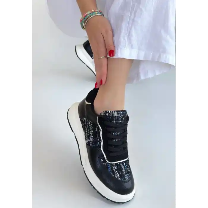 Hawer Siyah Cilt Bağcıklı Spor Ayakkabı