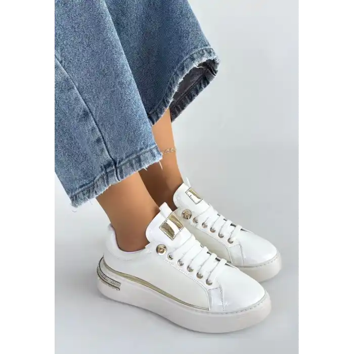 Hley Beyaz Rugan Paraşüt Detaylı Bağcıklı Spor Ayakkabı