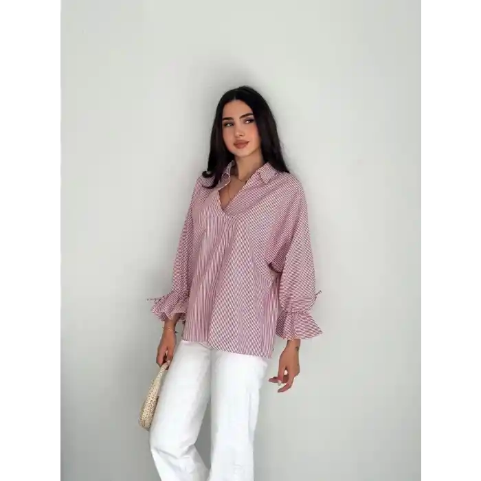 Kadın Arkası Asimetrik Yırtmaç Kesim Detaylı Cizgili Bluz Gömlek - Bordo