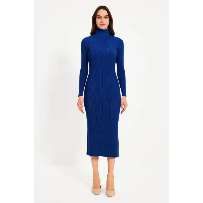 Kadın Boğazlı Triko Elbise – Uzun Fitilli Esnek Dokuma, Tam Kalıp, Kışlık & Baharlık Şık Rahat Stil, 130 cm Midi Boy Elbise - Saks Mavisi