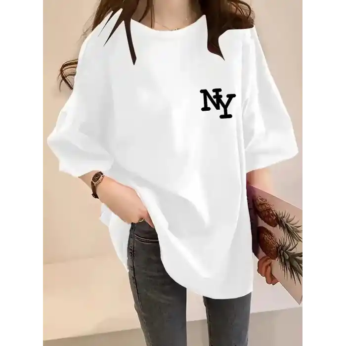 Kadın Eğlenceli Harf NY Baskılı Bisiklet Yaka Tişört - Rahat Polyester, Makinede Yıkanabilir - Yaz ve Fitness için Mükemmel, Yuvarlak Yaka- Beyaz