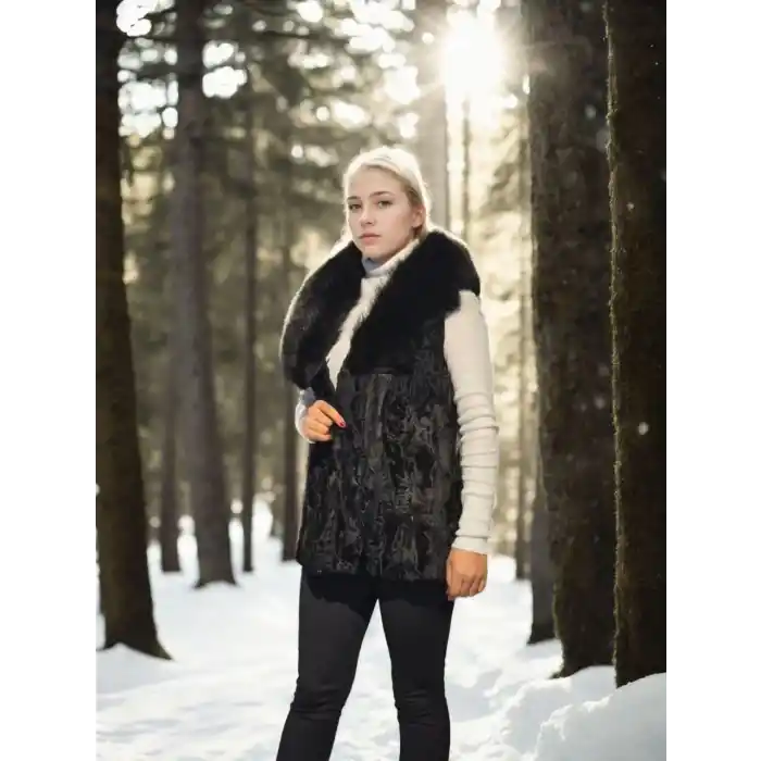 Kadın Kolsuz Hakiki Kürk - Siyah