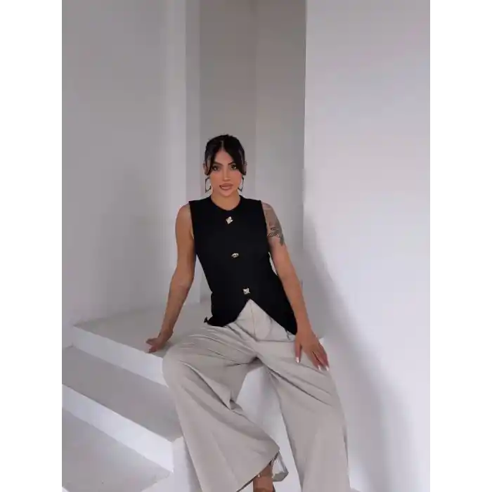 Kadın siyah bisiklet yaka gold düğmeli ottoman bluz s2310