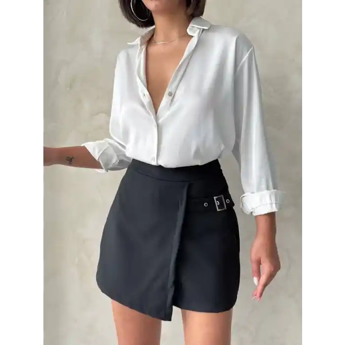 Kadın tokalı şort etek siyah s25449