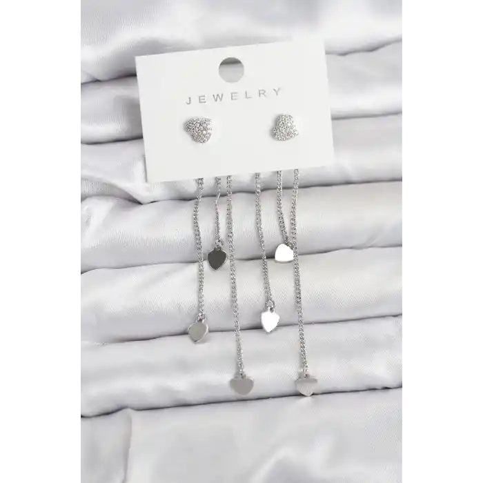 Kalp Model Gümüş Renk Pirinç Sallantılı Kadın Küpe