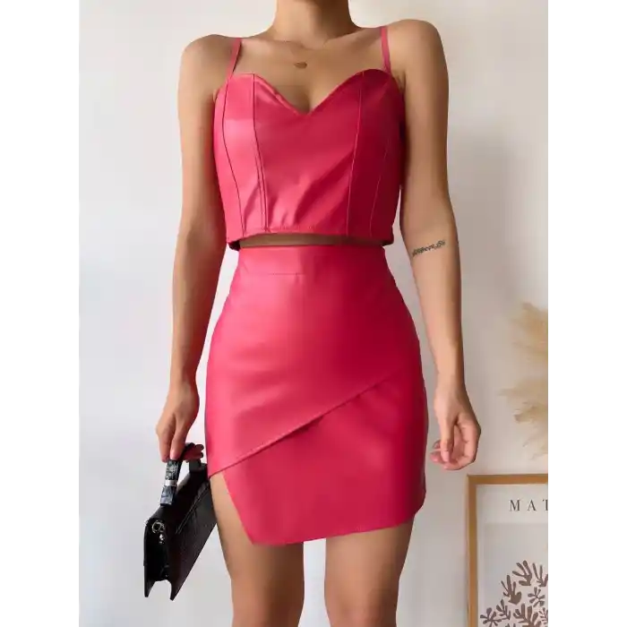 Kapaklı asimetrik model deri etek pembe s240106