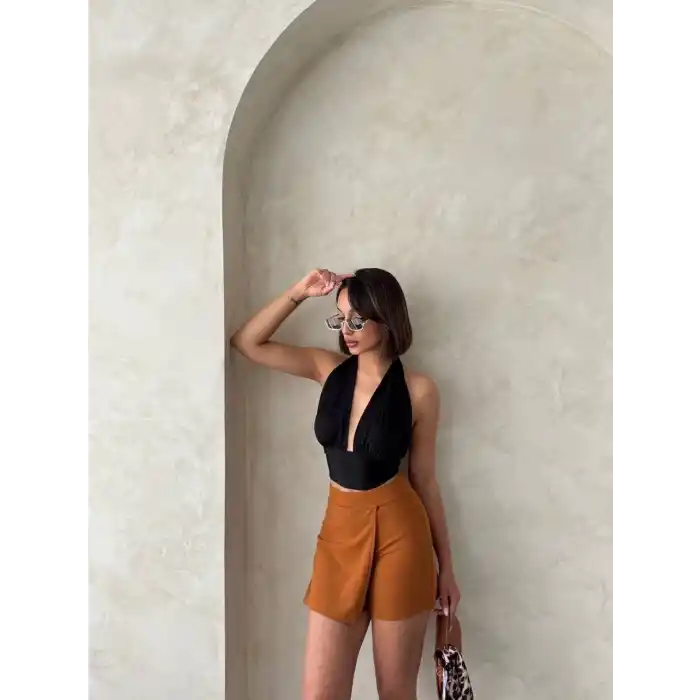 Kapaklı şort etek camel s208