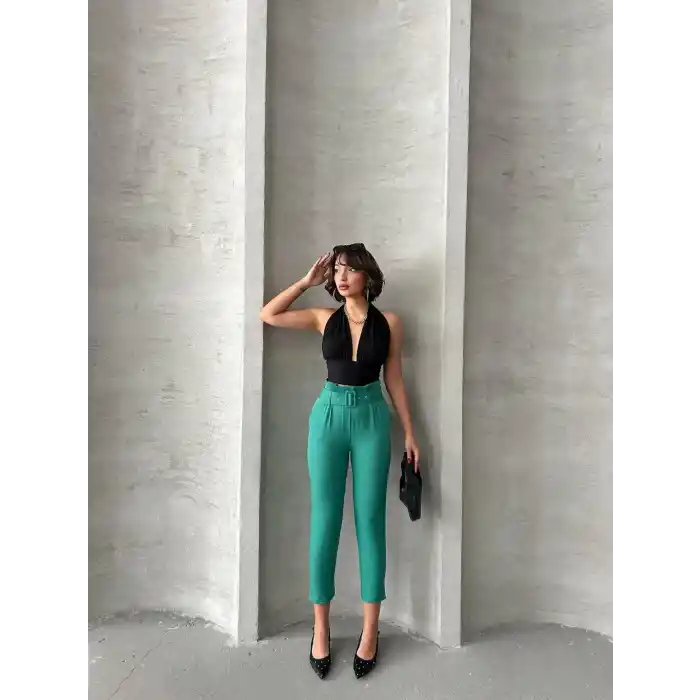 Kemerli havuç pantolon