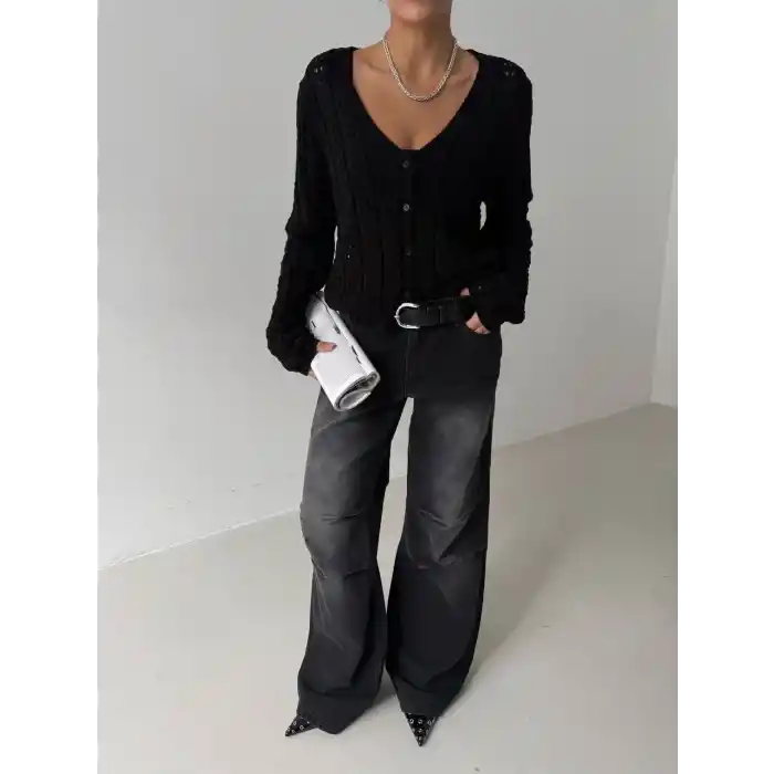 Küçük düğmeli küçük örgülü triko hırka siyah