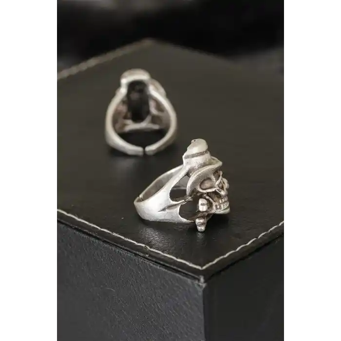 Kuru Kafa Tasarımlı Eskitme Gümüş Renkli Ayarlamalı Model Erkek Yüzük