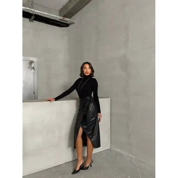 Kuşaklı uzun deri etek siyah h26414