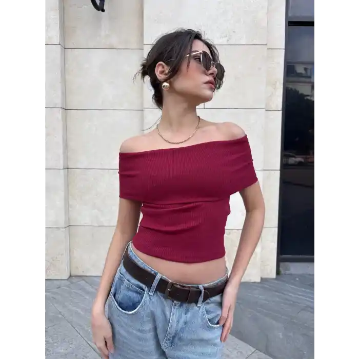 Madonna yaka sıfır kol bluz