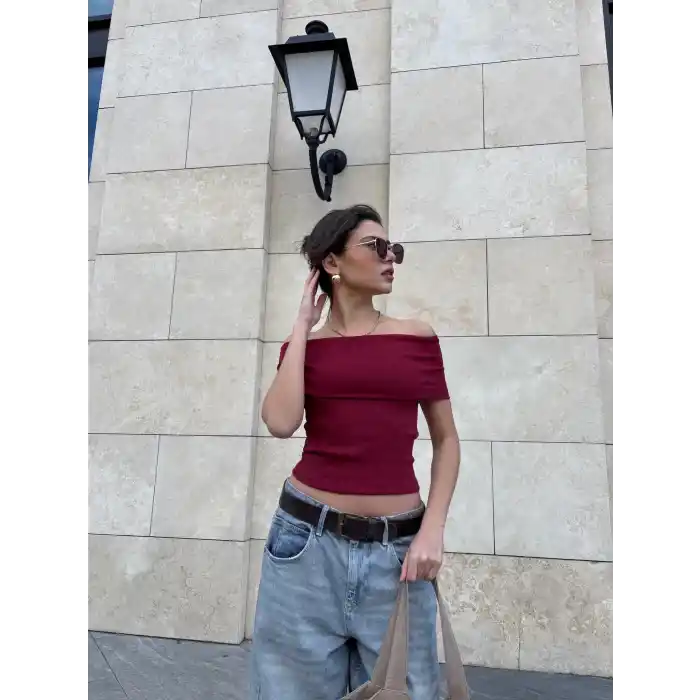 Madonna yaka sıfır kol bluz