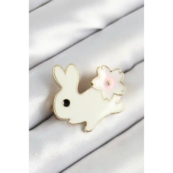 Mineli Çiçek Detaylı Krem Tavşan Figürlü Gold Renk Kadın Broş