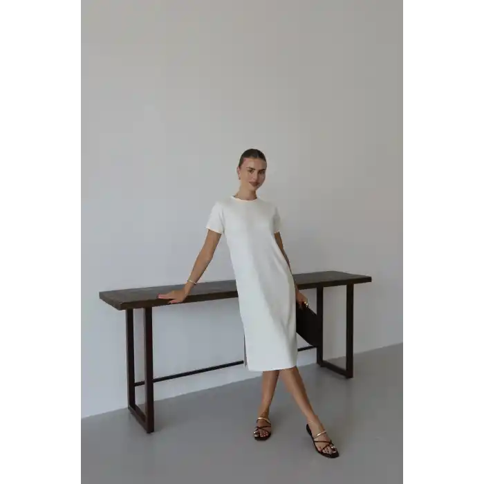 Modal yırtmaçlı elbise beyaz pt