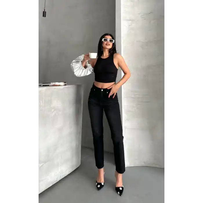 Mom fit enzim bıyıklı taş yıkama jeans pantolon siyah d2006