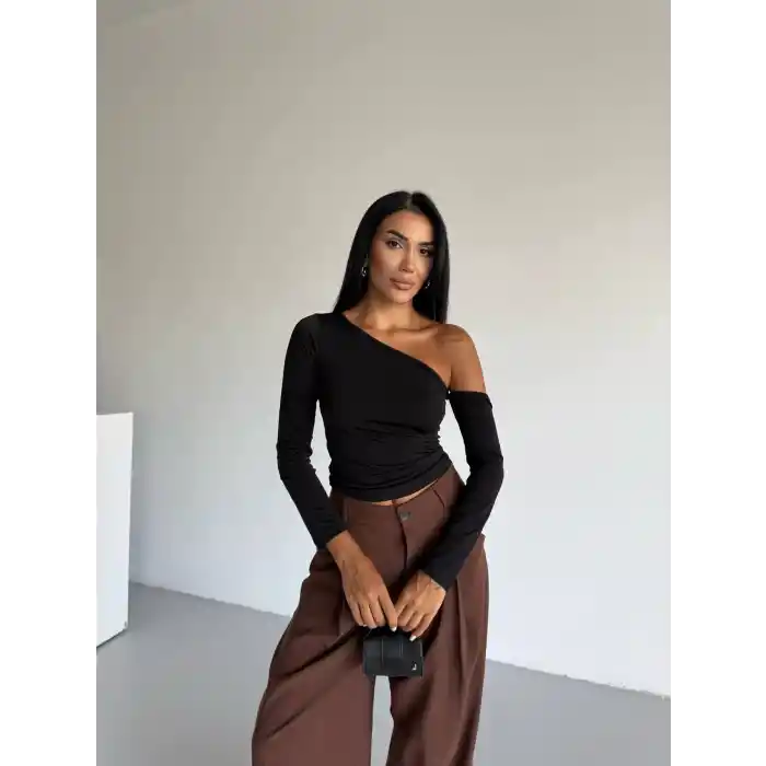 Omuz detaylı kollu bluz siyah f2336