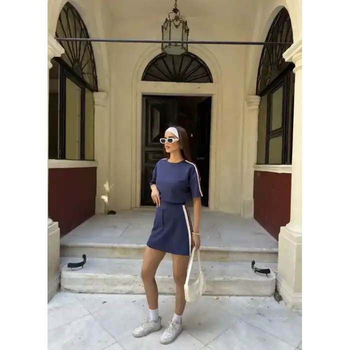 Osy Modal yumuşak dokulu Kumaş Kadın Parçalı Bisiklet Yaka T-shirt Mini Şortlu Etek İkili Takım -Lacivert