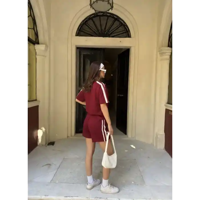 Osy Modal yumuşak dokulu Kumaş Kadın Parçalı Bisiklet Yaka T-shirt Mini Şortlu Etek İkili Takım -Bordo